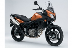 Les premières photos de la Suzuki V-Strom 2011