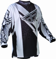 Tenue F16 par Fly