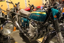 Espace motos vintage Murit Collection à Châtillon