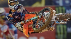 KTM lance la MX Academy