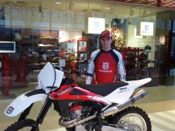 MX Mondial : Loïc Larrieu signe avec Husqvarna