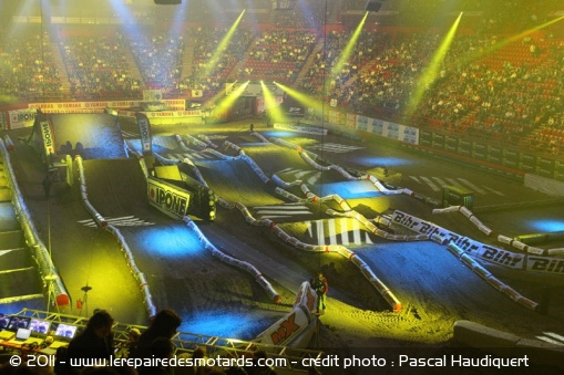 La piste du Supercross de Bercy