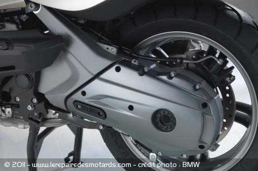 Le bras oscillant du BMW C 650 GT