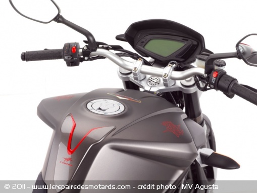 Nouveauté 2012: MV Agusta Brutale 675