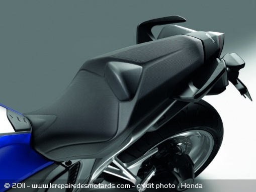 Selle Honda VFR 1200 F
