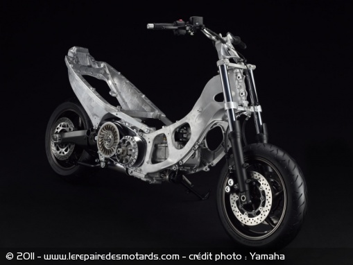 Le TMax est doté d'un cadre en aluminium moulé sous pression