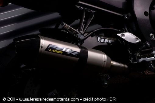 Silencieux Lazer et amortisseur Ohlins