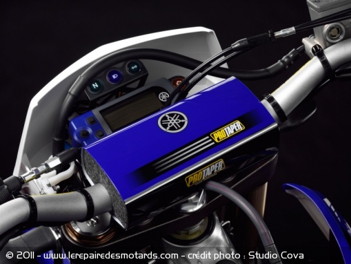 La WR 450 F reçoit un guidon Pro Taper