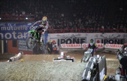 Supercross de Bercy: les meilleurs jeunes pilotes sur scène