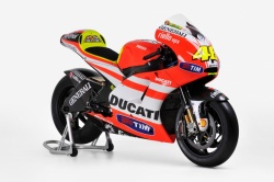 Les Ducati Desmosedici, GP10 et GP11 aux enchères lors du RM Auctions à Monaco