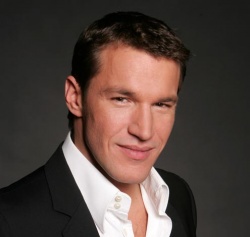 Accident de moto pour Benjamin Castaldi