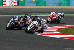 Le Bol d'Or à Magny-cours les 14 et 15 avril(c) photo : photopress