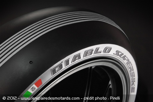 Pneu Pirelli Superpole Silver Stripes