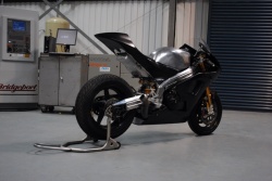 Retour officiel du constructeur anglais Norton au Tourist Trophy 2012