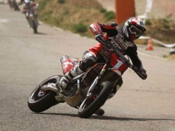 Supermotard : doublé Bidart et Vincenot à l'Alpe d'Huez (c) photo : Bénédicte Simon/12Beauregard