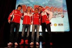 Wrooom 2012: Rossi et Hayden comme des enfants