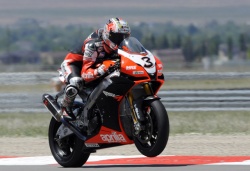 WSBK: Max Biaggi remporte la première manche de Misano