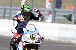 WSBK : Davies signe se 1ère victoire en mondial Superbike