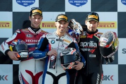 Rea, Melandri et Biaggi sur le podium de la 2ème course