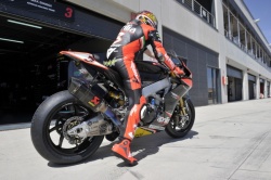 Max Biaggi au départ des tests