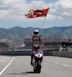 WSBK : victoires de Checa dans la course 1 à Miller