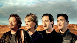 Le jury (Charles Boorman, Jutta Kleinschmidt, Adrien Brody et Rick Yune)