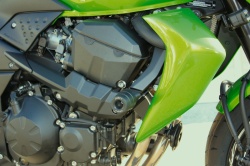Tampons pare-carter Chaft pour Kawasaki Z750