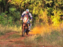 Dakar Series : Cyril Despres est à 1'49 du leader - Crédit photo : Desafío Litoral / Paco Photo Team 