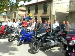 Les motards participant à cette reconnaissance de sécurisation