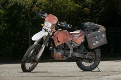 La moto de James Bond aux enchères
