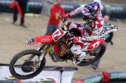 Eli Tomac remporte la course de dimanche - Crédit photo :La Rdaction / Larivière Organisation