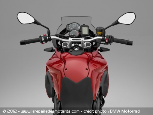 BMW F700GS