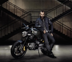 Stefano Rosso et la Ducati Monster Diesel