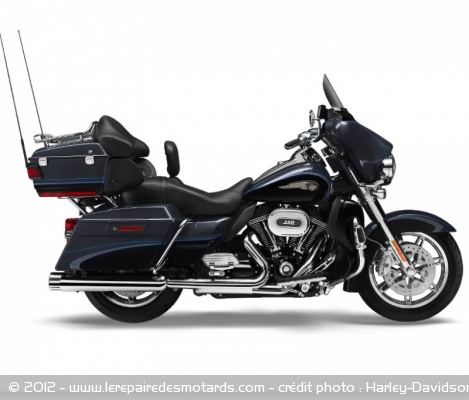 Harley-Davidson CVO Ultra Classic Electra Glide 110e anniversaire