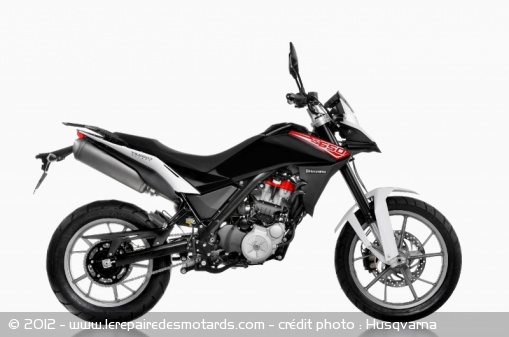 Husqvarna TR 650 Strada