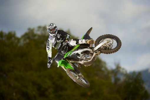 Nouvelle Kawasaki KX250F 2013 en l'air