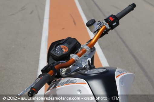 KTM 690 Duke Track