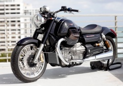 Moto Guzzi California 1400 dévoilées