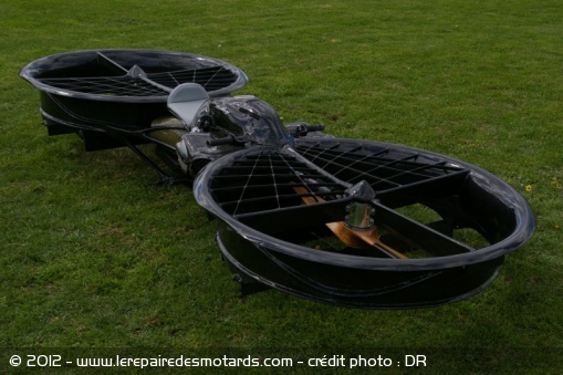 La première version de l'Hoverbike