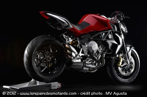 Nouveauté 2013 : MV Agusta Brutale 800