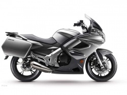 Nouveauté 2013 : routière CF Moto 650TR