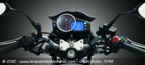 Roadster SYM Wolf SB 250Ni