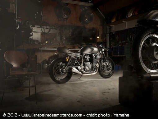 Yamaha XJR 1300 Yard Build