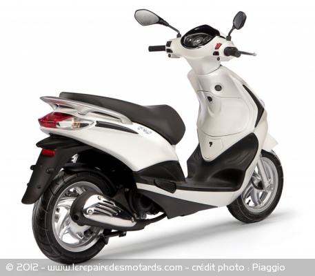 Scooter Piaggio Fly 125 3V