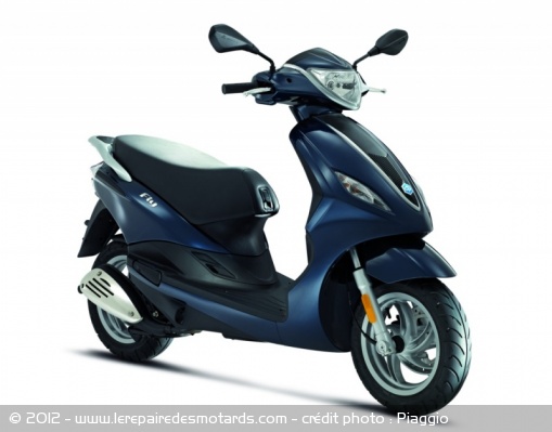 Scooter Piaggio Fly 125 3V