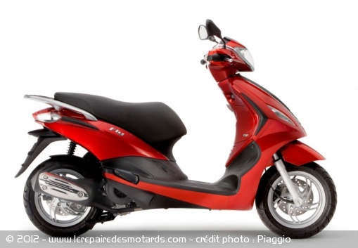 Scooter Piaggio Fly 125 3V