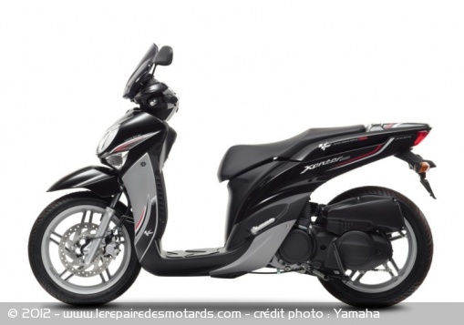 Scooter Yamaha Xenter MotoGP
