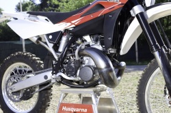 Promos Husqvarna : Jusqu'à 700EUR offert sur les modèles cross et enduro 2013