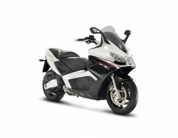 Promotion Aprilia : prolongation du tarif de lancement du SRV 850