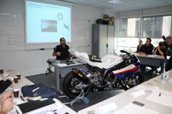Race Days BMW: détente et apprentissage